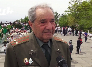 Արցախյան ազատամարտի մասնակիցը արտասանում է  «Աբու-Լալա Մահարի»