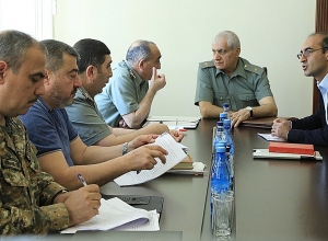 ԶՈՒ ԳՇ պետն ընդունել է տարբեր հարցերով դիմած քաղաքացիների