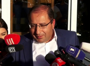 Alumyan: Kocharyan had right to bring army to street, under law and constitution