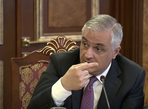 Կառավարությունում քննարկվել են գերակա ոլորտում ներդրումային ծրագրերին տրվող արտոնությունների հարցերը