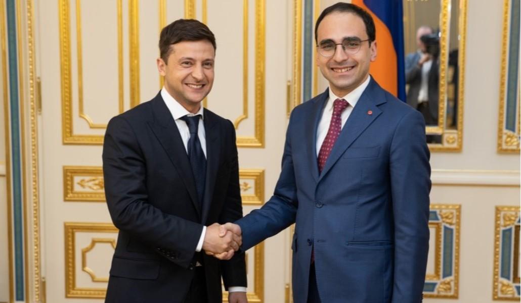 2daebdba9845fd92d38f6ecf51a9d94b_1558376428_extra_large