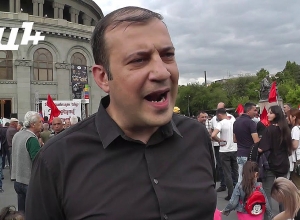 Пашинян обязан назвать имена: Ваан Бабаян