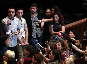 Сборная Армении по пляжному волейболу будет сражаться за путевку на Токио-2020