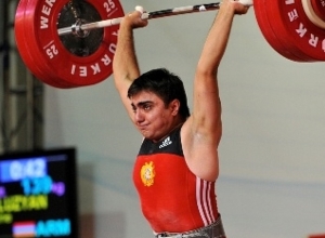 Мелине (Мел) Далузян нанесли ножевые ранения в Амстердаме