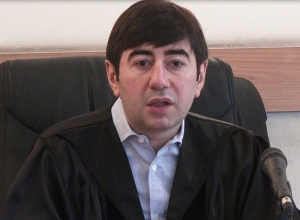Judge examining complaint of Kocharyan's lawyer recuses himself