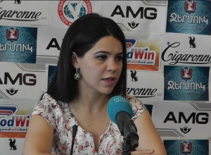 Ադրբեջանական մամուլը Նիկոլ Փաշինյանին լուսաբանում է գրեթե Իլհամ Ալիեւի չափ. պատգամավոր