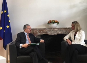 Зограб Мнацаканян в Брюсселе встретился с Федерикой Могерини