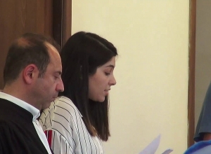 Քոչարյանի պաշտպանը հորդորում է դատավորին ինքնաբացարկ ներկայացնել