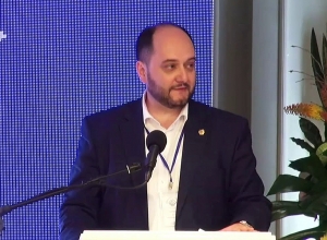 Ոչ ոք չպետք է դառնա խտրականության կամ ատելության քարոզի թիրախ․ Արայիկ Հարությունյան