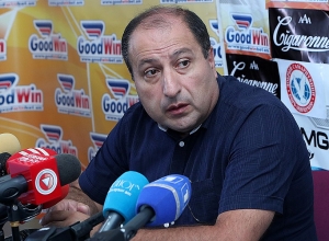 Ջհանգիրյանի ասածից ստացվում է՝ նախապես պլանավորված քննություն է կատարվում. Ալումյան