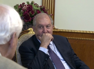 Президент встретился с известным ученым и изобретателем армянского происхождения Раймондом Дамадяном