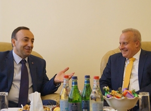 Հրայր Թովմասյանն ու ՌԴ դեսպանը անդրադարձել են Հայաստանի դատաիրավական համակարգին առնչվող խնդիրներին