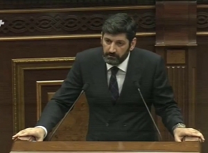 Սահմանադրական դատարանի անդամ Վահե Գրիգորյանը երդվեց