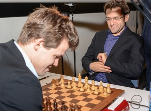 Ուղիղ. Կառլսեն – Արոնյան. հանդիպում աշխարհի չեմպիոնի հետ