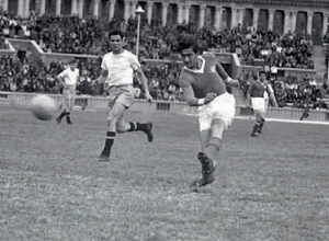 Մահացել է լեգենդար ֆուտբոլիստ Սարգիս Հովիվյանը