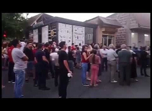 Աբովյան քաղաքի շենքերից մեկում հրդեհ է բռնկվել. բնակիչները տարհանվել են