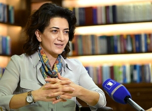 «Իմ քայլը» հիմնադրամից կրթաթոշակ է ստացել նաեւ Հրայր Թովմասյանի դուստրը․ Աննա Հակոբյան