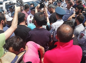 Լարված վիճակ Ամուլսարում