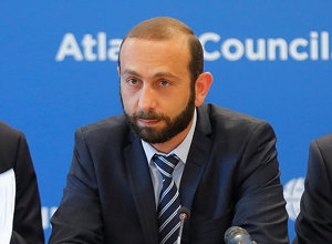 Мы хотели бы, чтобы США не давили на Армению за непринятие повестки иранских санкций: Арарат Мирзоян