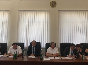 LIVE. ԲԴԽ նիստում քննարկվում է Նախշուն Տավարացյանի լիազորությունները դադարեցնելու հարցը