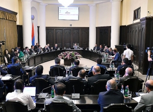 Правительство из дополнительно собранных доходов выделило средства для благоустройства инфраструктур водоснабжения