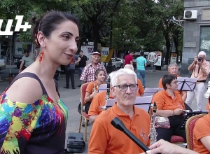 Մի քիչ Ազնավուր, մի քիչ Պիաֆ ու Կոմիտաս. Ֆրանսիական Բուրգ Դե Պեաժի փողային նվագախումբ