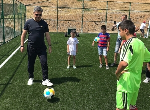 Արթուր Վանեցյանը հետևել է խաղադաշտերի կառուցման աշխատանքներին