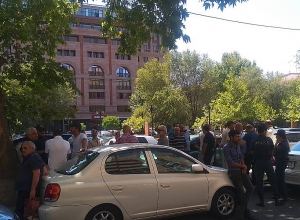 Плата за получение лицензии на охоту повысилась: охотники проводят акцию