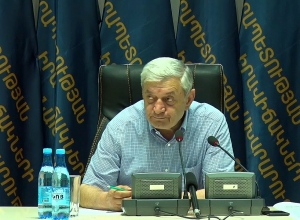 Ֆելիքս Ցոլակյանը հրավիրել է օպերատիվ աշխատանքային խմբի արտահերթ նիստ