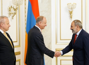 Премьер принял Николая Патрушева