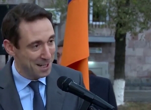 Երեւանում բացվեց Արգենտինայի հրապարակը