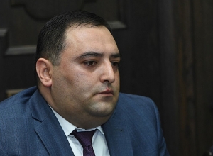 Պատգամավորը պահանջում է ներողություն խնդրել իրեն ու ընտանիքին վարկաբեկելու համար