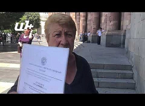 «Իմ տան համար նստացւյց եմ անում»