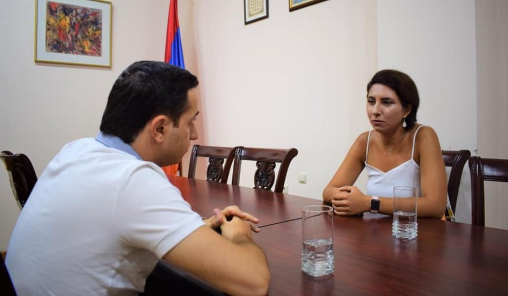 69115653_747019985763134_7576244369372479488_n