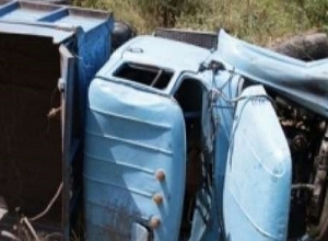«ԶԻԼ» մակնիշի ավտոմեքենան կողաշրջվել է