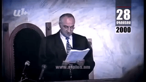 Календарь: 28-е августа: Ваан Арутюнян осужден на 6 лет лишения свободы