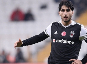 «Փյունիկը» պայմանագիր է կնքել Արաս Օզբիլիզի հետ