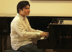 Կույր երաժիշտը որի կատարումը բժշկելու ուժ ունի՝ Երևանում է