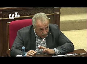 Ողջունում եմ Ձեր կենդանասիրությունը․ Սասուն Միքայելյանը՝ Նաիրա Զոհրաբյանին