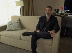 Серж Саркисян говорил в фильме «Я не один»