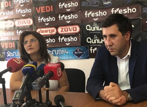 Գործ ունենք մի երևույթի հետ,երբ մարդուն բռնում են,հետո որոշում ինչ անել