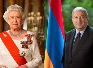 Елизавета II поздравила президента с Днем независимости