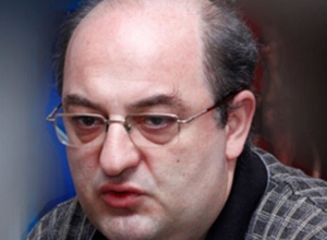 Какое мессидж Ванецян адресовал Пашиняну? Комментарий политтехнолога