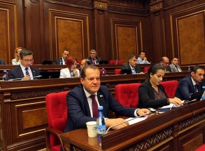 ԼՀԿ-ն կողմ կքվեարկի Հրայր Թովմասյանի լիազորությունները դադարեցնելու նախագծին