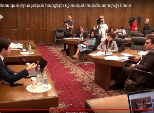 Քաղաքական պրոցե՞ս է, թե՞ ոչ ՍԴ-ին դիմելը Հրայր Թովմասյանի լիազորությունը դադարեցնելու վերաբերյալ