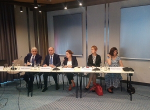 Կանանց համար կարեւոր է խոշոր արդյունաբերության մեջ ներգրավումը. փոխնախարար