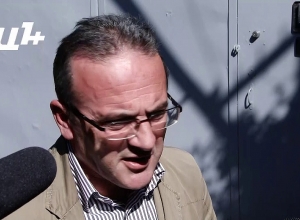 Նարդիով և շախմատով բողոքի ակցիա՝ «Բաց հասարակություններ հիմնադրամի» գրասենյակի դիմաց