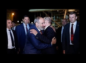 Նիկոլ Փաշինյանը «Զվարթնոց» օդանավակայանում ճանապարհել է Վլադիմիր Պուտինին 1.10.2019