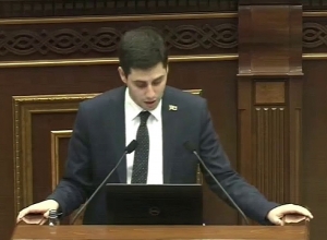 Սուրեն Գրիգորյանը ներկայացնում է ՍԴ դատավոր Հրայր Թովմասյանի լիազորությունները դադարեցնելու հիմքերը