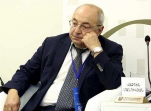 Ամբողջությամբ համաձայն եմ․ Վազգեն Մանուկյանը մեկնաբանել է օրեր առաջ մի խումբ գործիչների տարածած հայտարարությունը